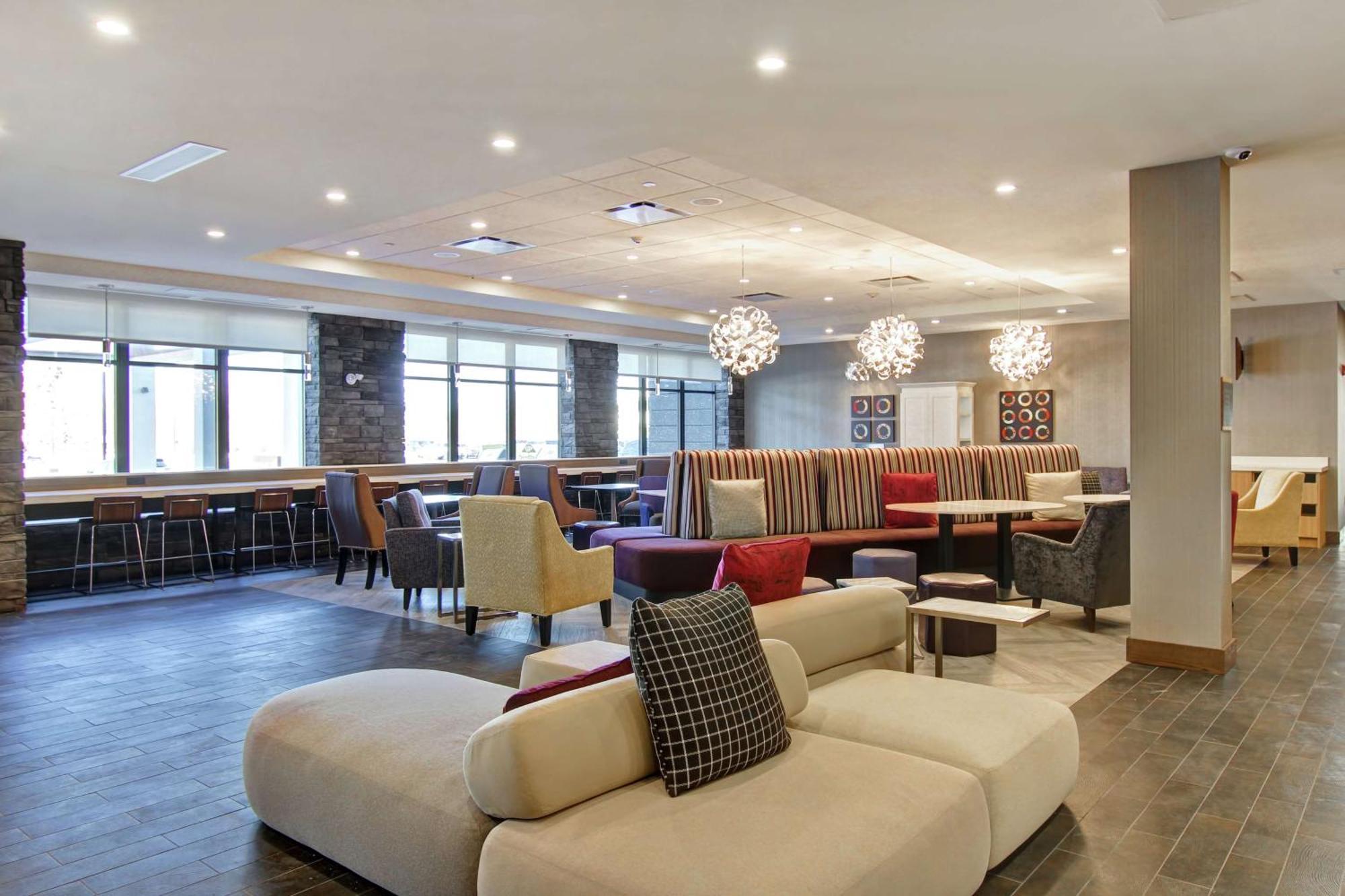 Home2 Suites By Hilton Edmonton South Extérieur photo